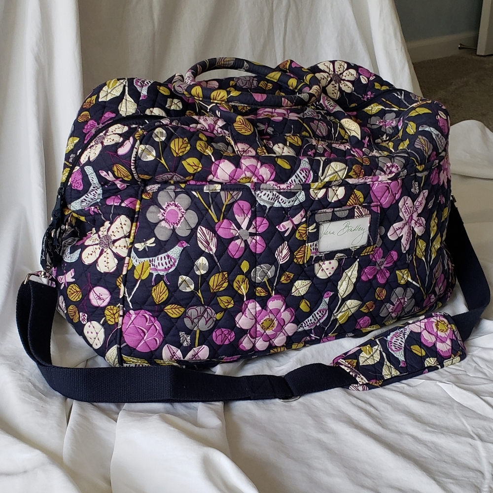 Vera Bradley floral nightengale weekender